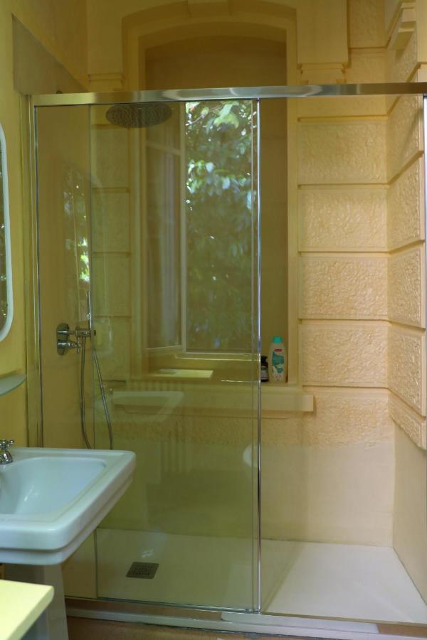 Villino Liberty Apartment Cernobbio Luaran gambar